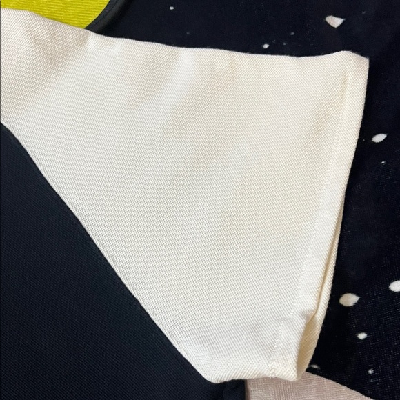 Rhude Black & Off-White Piqué Raglan T-Shirt - Picture 11 of 13